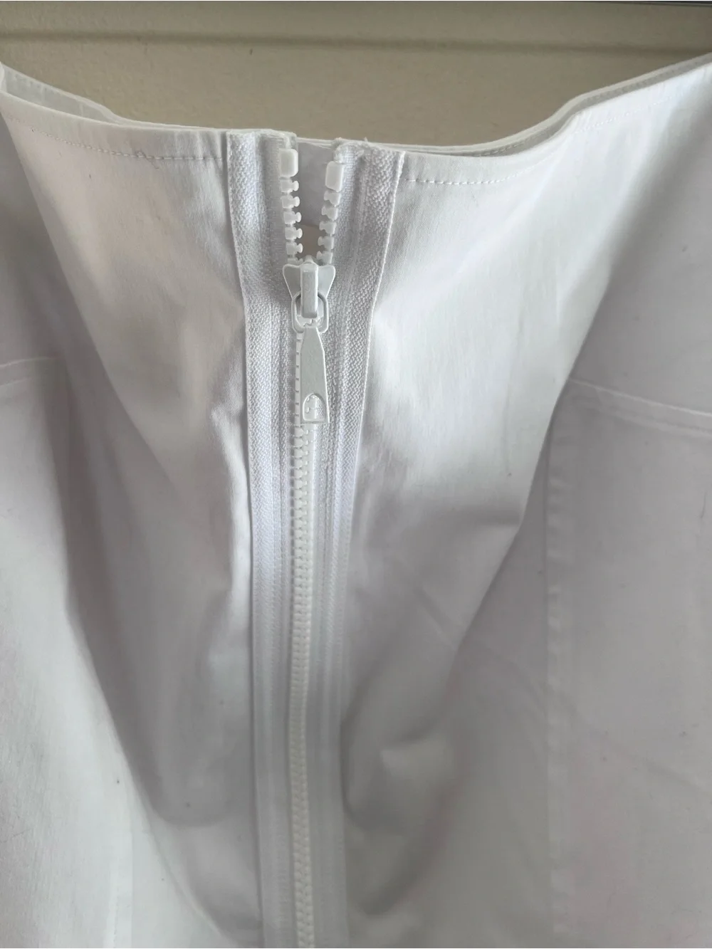 Lafayette 148 New York White Tailored Pencil Skirt